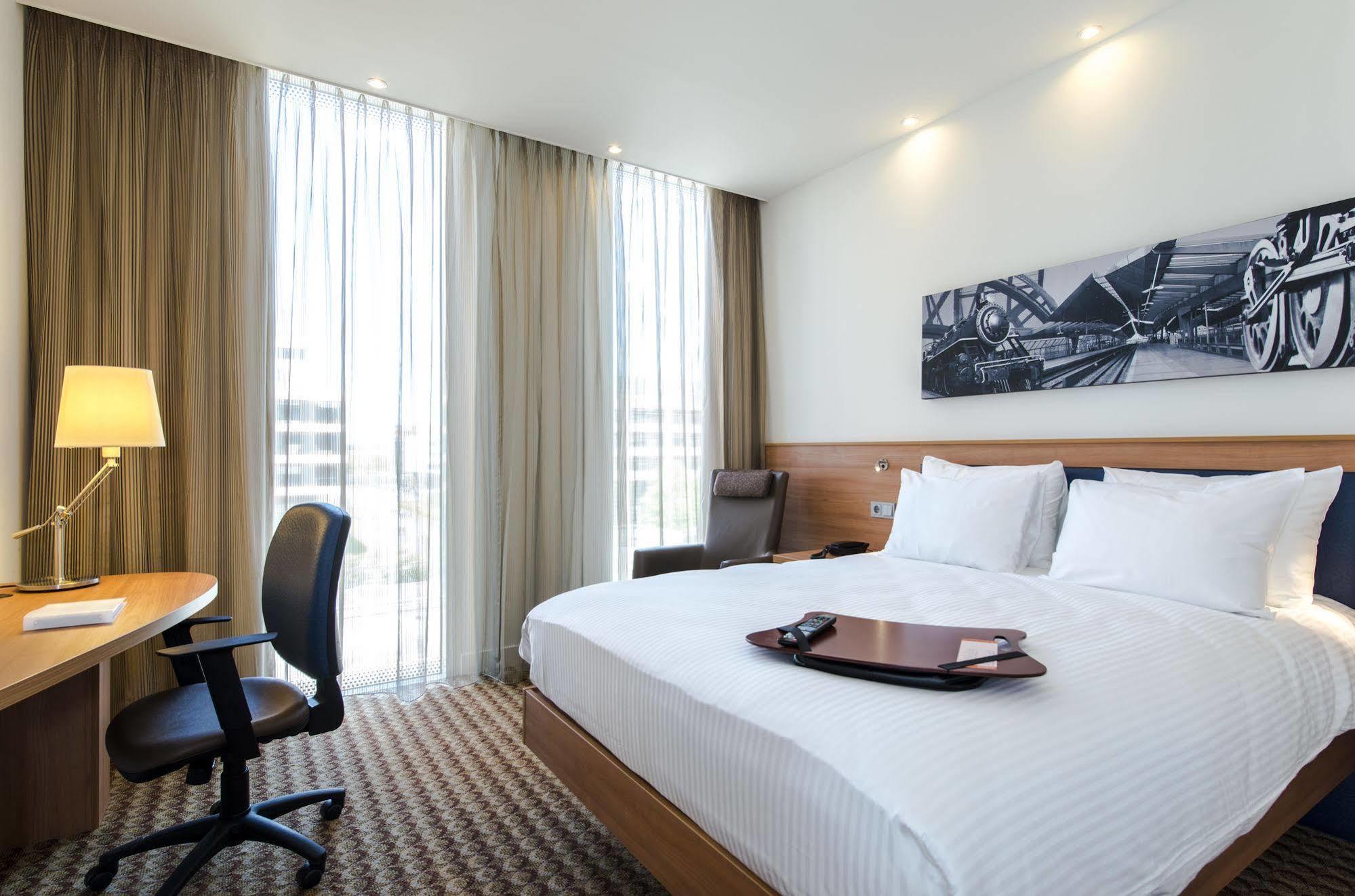 Hampton By Hilton Amsterdam Arena Boulevard Ngoại thất bức ảnh